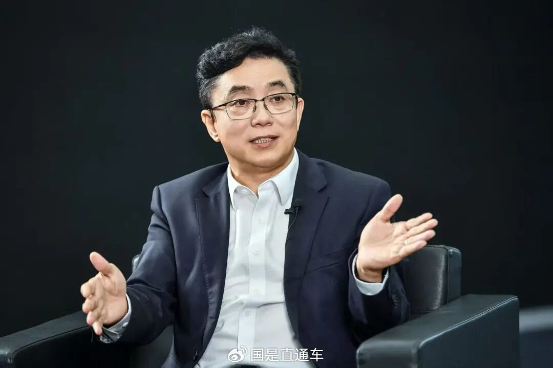 对话摩尔线程张建中:不做“偏科”GPU,一家民企的造“芯”路